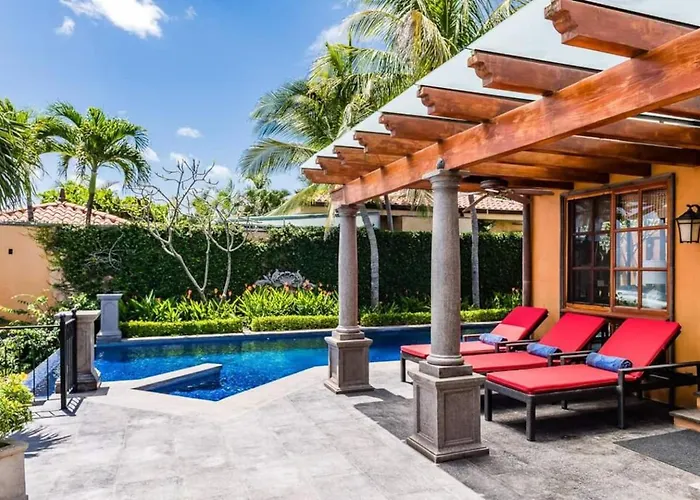 Exclusive Beachfront Private Pool & Bbq *